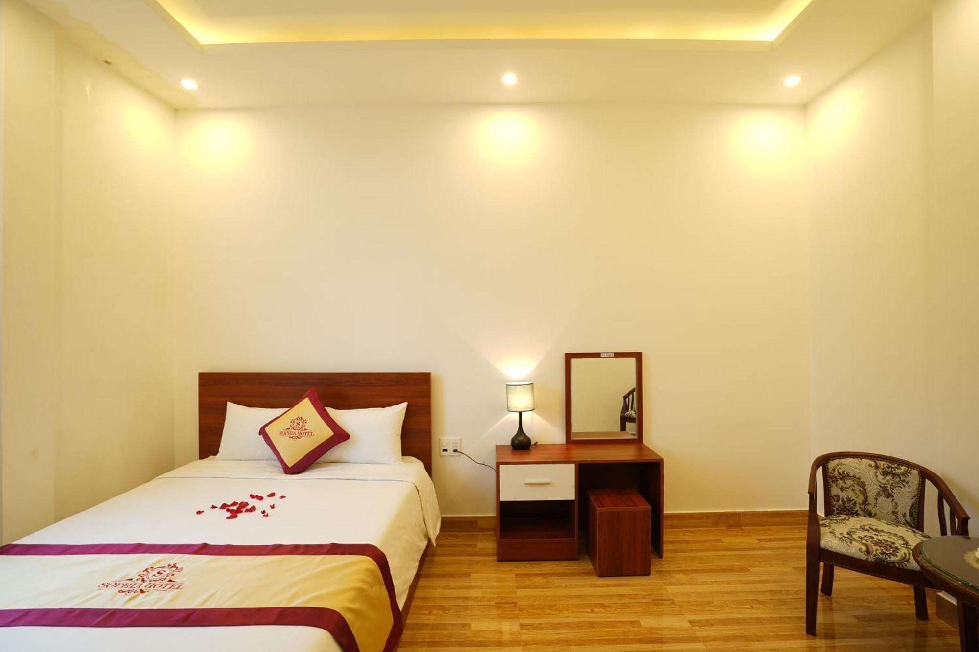 Sapphire Hotel Huế Phòng bức ảnh